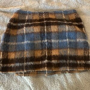 Chic Plaid Mini Skirt in Brown and Blue